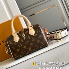 LV Speedy Bags